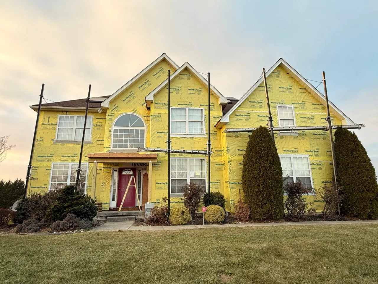 Aged vinyl siding on a Pennsylvania home
